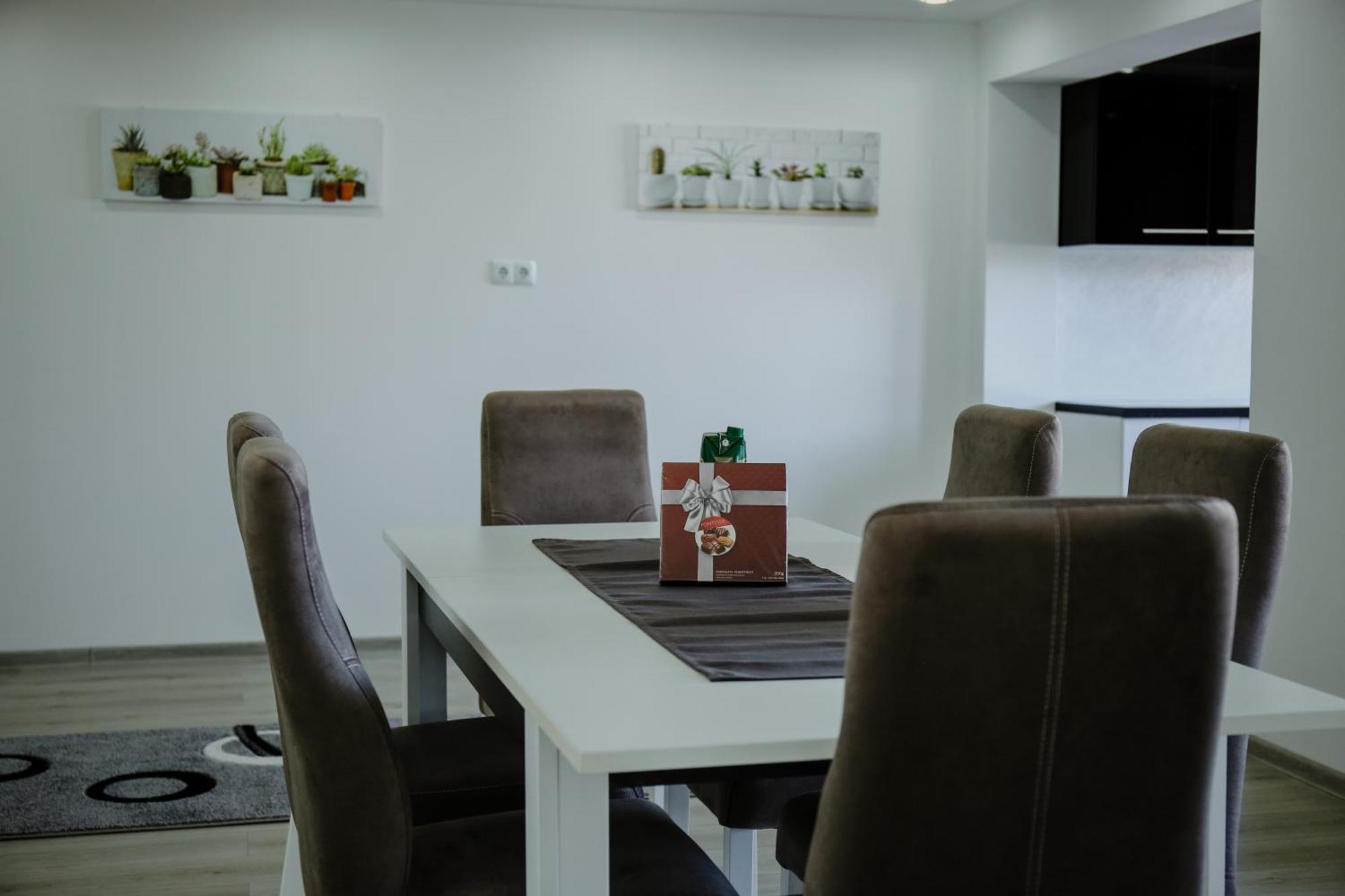 Deluxe Apartments SJJ Eksteriør billede