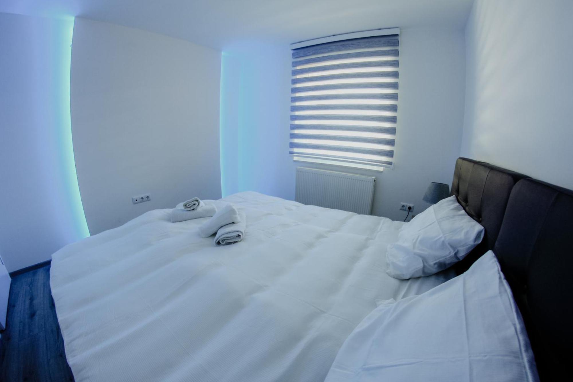 Deluxe Apartments SJJ Eksteriør billede