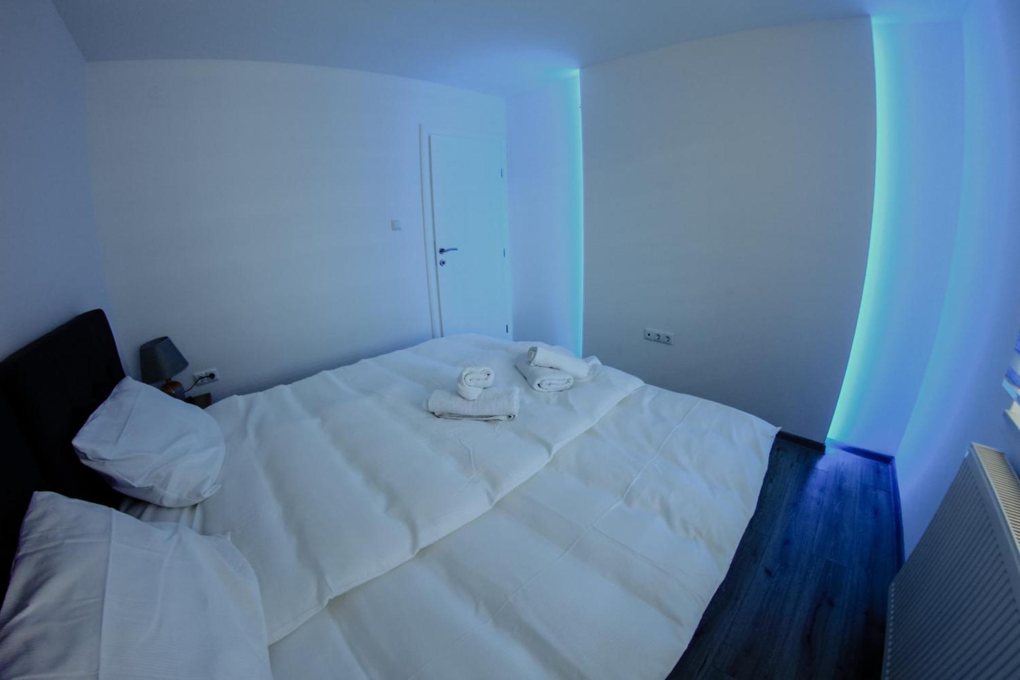 Deluxe Apartments SJJ Eksteriør billede