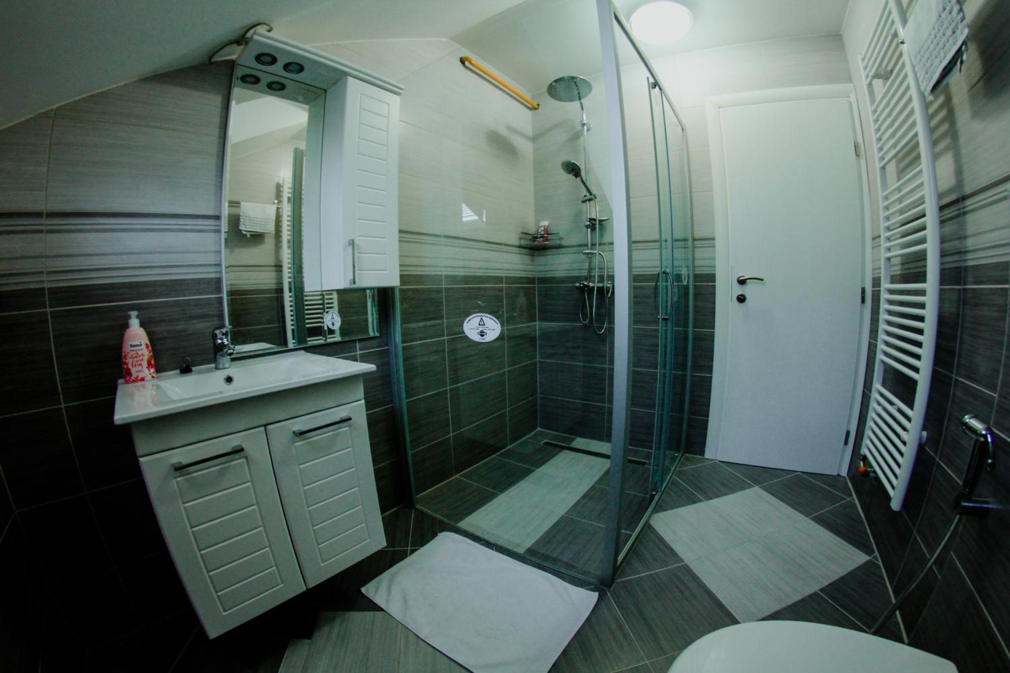 Deluxe Apartments SJJ Eksteriør billede
