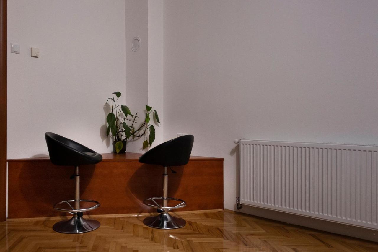 Deluxe Apartments SJJ Eksteriør billede